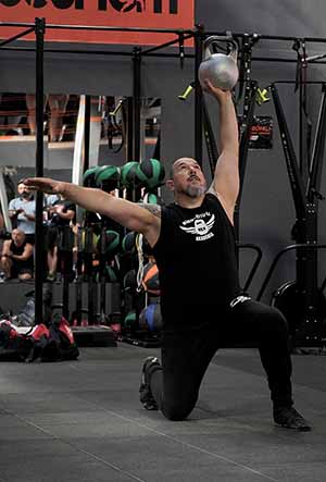 Csürke Csaba - Magyar Kettlebell Akadémia